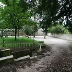 Hotel Picardy