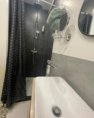 Le Picardy Hotel